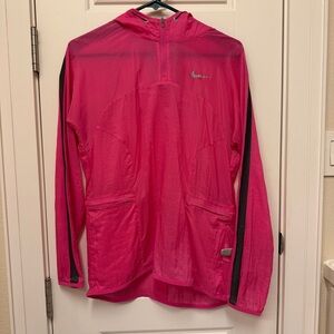 Nike Fuchsia Hooded Extremely Lightweight Pullover Jacket